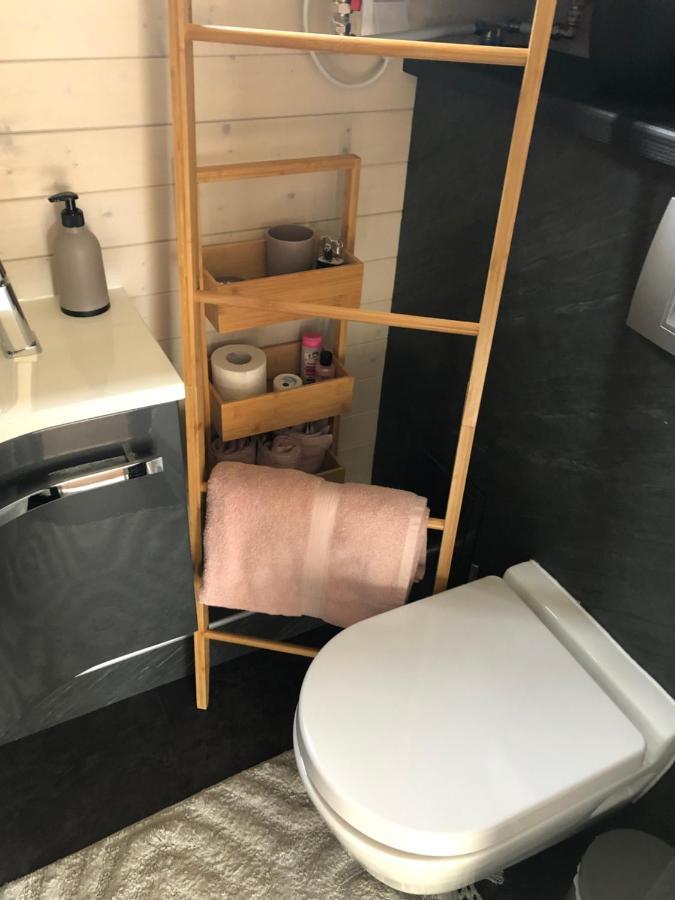 Tinyhouse -Reset Im Vilstal -Zurueck Zum Ursprung Διαμέρισμα Aldersbach Εξωτερικό φωτογραφία